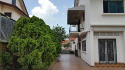 Sennett Estate (D13), Terrace #76331562